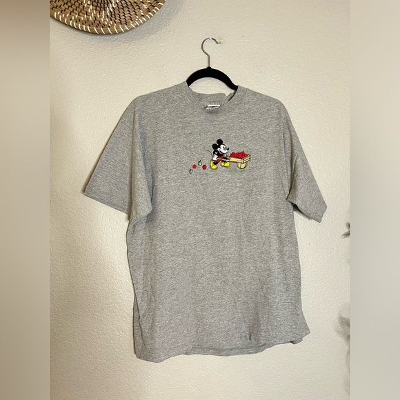 VINTAGE Disney Mickey Mouse Too Cute Mickey & Co Unisex XL Embroidered - Picture 3 of 6